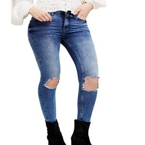 Free People Destroyed High Rise Cropped Jean 26S